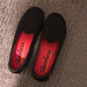 Skechers Shoes - Skechers memory foam Shoes Skechers Shoes - Skechers memory foam Shoes